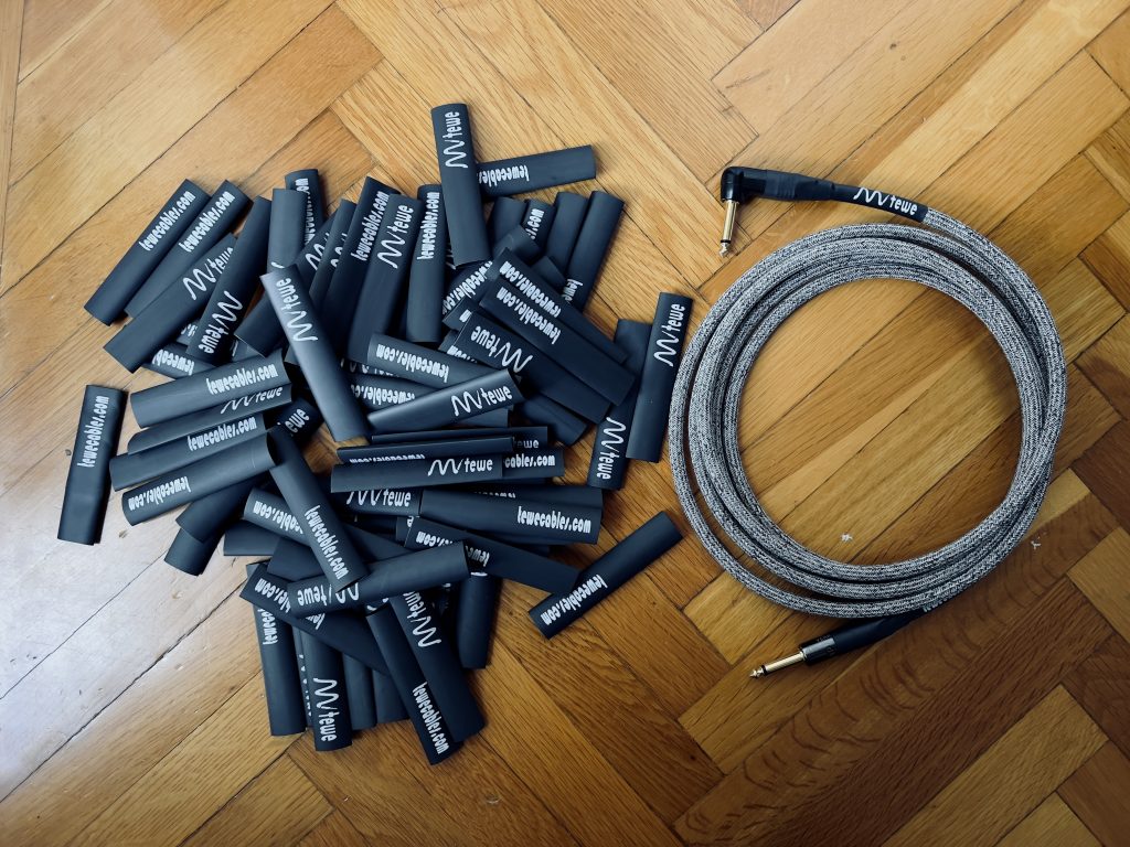 Zsugorcsövek és hangszerkábel / gitákábel